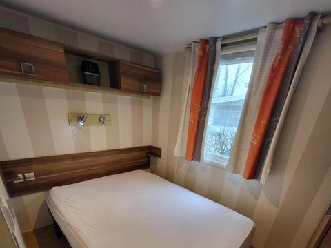 MOBILHOME 4 personnes - 25 m² - 2 chambres (2 adultes maximum ou famille)