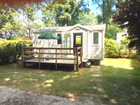 MOBILHOME 4 personnes - 25 m² - 2 chambres (2 adultes maximum ou famille)