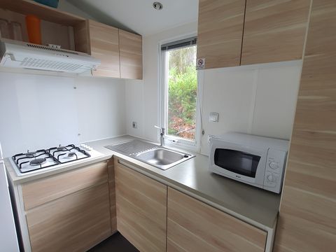 MOBILHOME 4 personnes - VIP - 29 m² - 2 chambres - Terrasse double + SPA (2 adultes maximum ou famille)