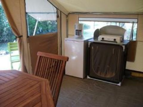 TENTE TOILE ET BOIS 4 personnes - CABATENTE Sans sanitaires