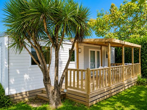 MOBILHOME 6 personnes - Familial - 3 chambres - Pergola
