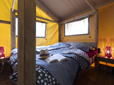 TENTE TOILE ET BOIS 5 personnes - SAFARI WOODY (sans sanitaires)