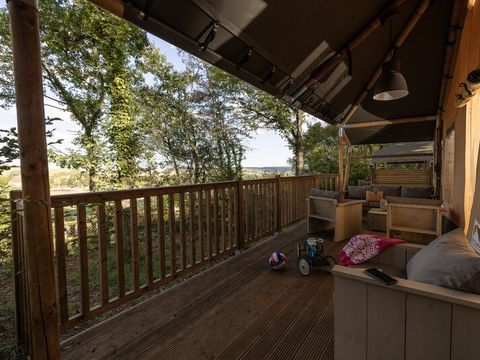 TENTE TOILE ET BOIS 6 personnes - SAFARI COTTAGE INSOLITE PREMIUM