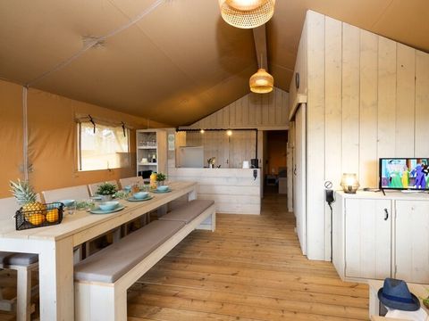 TENTE TOILE ET BOIS 6 personnes - SAFARI COTTAGE INSOLITE PREMIUM