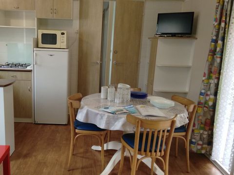 MOBILHOME 4 personnes - 2 chambres -  4 pers - Terrasse couverte