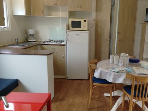 MOBILHOME 4 personnes - 2 chambres -  4 pers - Terrasse couverte
