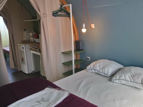 BUNGALOW 4 personnes - COCO Nature , 2 chambres 4 personnes sans sanitaires