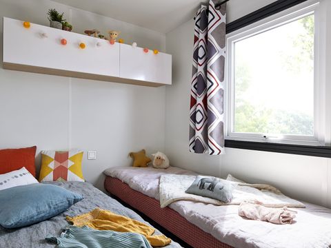 MOBILHOME 6 personnes - CONFORT 3 chambres - AVEC TV SANS CLIM