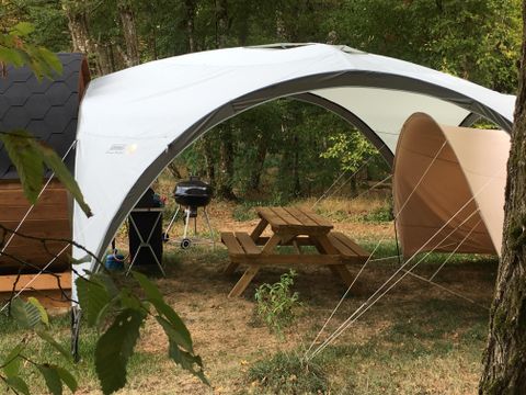 Hébergement 4 personnes - GLAMPING BARREL sans sanitaires