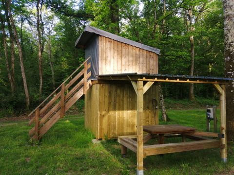 Hébergement 5 personnes - GLAMPING CABANE sans sanitaires