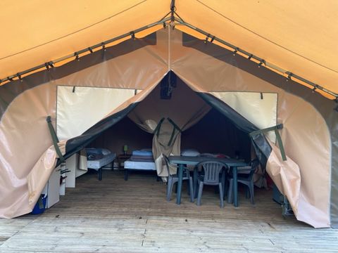 TENTE TOILE ET BOIS 4 personnes - LODGE VICTORIA SANS SANITAIRES