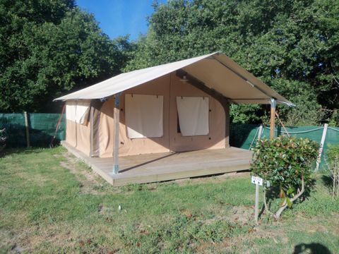 TENTE TOILE ET BOIS 4 personnes - LODGE VICTORIA SANS SANITAIRES