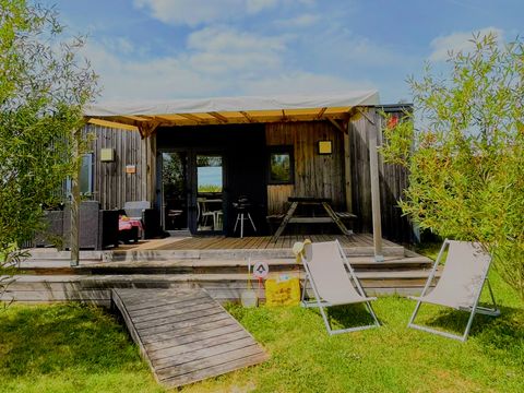 MOBILHOME 4 personnes - Mobil-Home Privilège 2 ch., 2 sdb, 34m² + terrasse 15 m² + climatisation