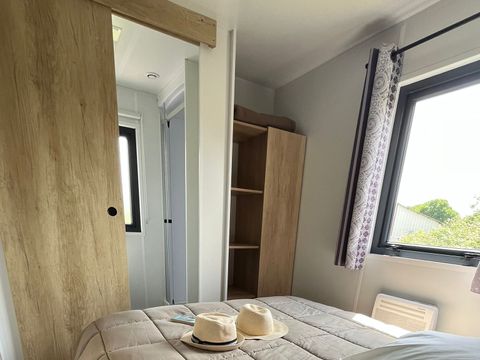 MOBILHOME 4 personnes - Mobil-Home Privilège 2 ch., 2 sdb, 34m² + terrasse 15 m² + climatisation