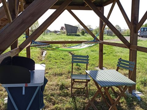 TENTE 2 personnes - Cabatente sur pilotis