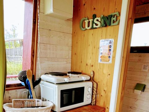 HÉBERGEMENT INSOLITE 3 personnes - Lodge Flottante