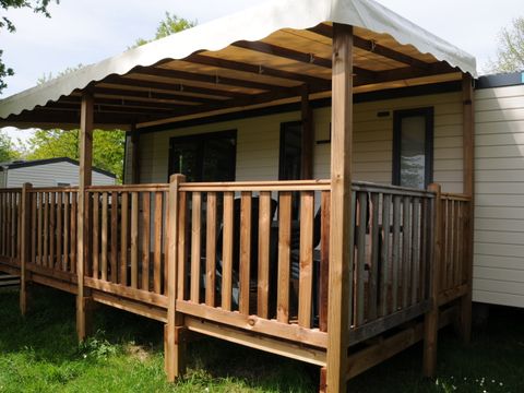 MOBILHOME 4 personnes - Kervoyal CONFORT 29m² (2 chambres) + terrasse couverte + TV