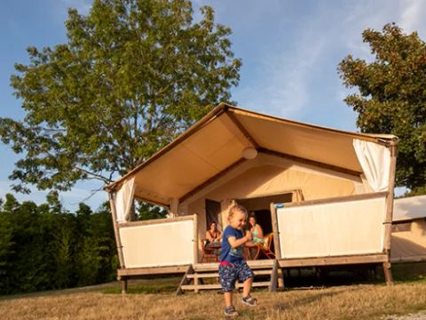TENTE TOILE ET BOIS 4 personnes - Lodge Maasai 2/4 pers