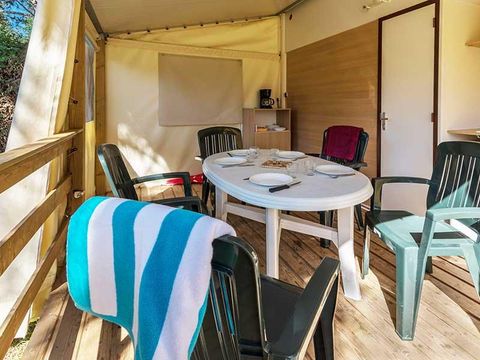 BUNGALOW TOILÉ 5 personnes - MINI 21-2 (Tithome)  >10ans - SANS SANITAIRE - maxi 4 adultes (lits superposés) - 2 chambres, environ 21m²