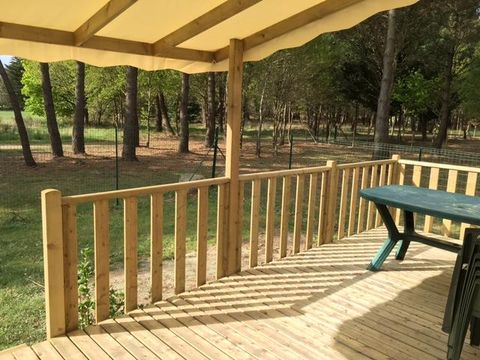 MOBILHOME 8 personnes - CLASSIC35-3  >10ans - maxi 6 adultes - TV, 3 chambres, environ 35m²