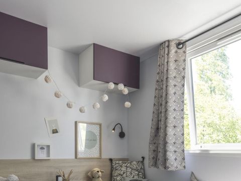 MOBILHOME 8 personnes - CONFORT 34-3 - maxi 6 adultes - TV, 3 chambres (lit 160*200), environ 34m², 2 chiliennes