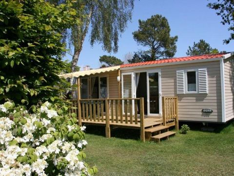 MOBILHOME 6 personnes - CLASSIC 30-3LS (Mobil home Visio) >10ans - maxi 4 adultes - TV, 3 chambres (lits superposés), environ 30m²