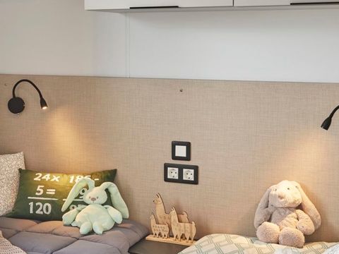 MOBILHOME 8 personnes - PRIVILEGE 38-3 -  3 chambres , TV LV grille-pain mac expresso, env 38m² NOUVEAU 2023 - MAX6ADULTES /