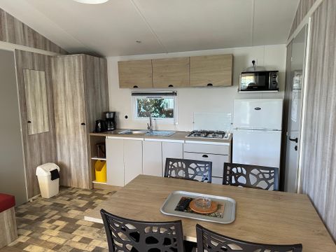 MOBILHOME 4 personnes - Mobil-home Confort VENUS 22m² - 2 chambres + terrasse semi couverte 9m²