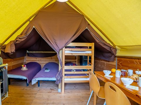 Tente en toile et en bois 4 personnes - Canadienne 2 chambres