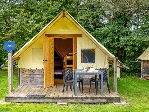 Tente en toile et en bois 4 personnes - Canadienne 2 chambres