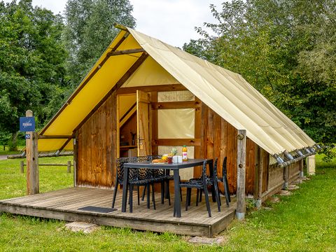 Tente en toile et en bois 6 personnes - Trappeur 3 chambres