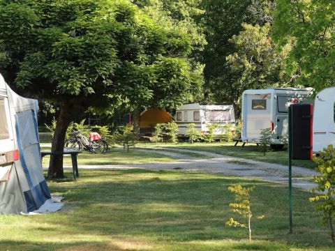 Camping des Lancières - Camping Yonne - Image N°9
