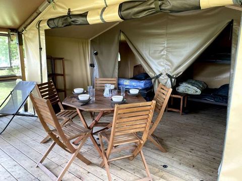 Tente en toile et en bois 4 personnes - Lac abane, sans sanitaire