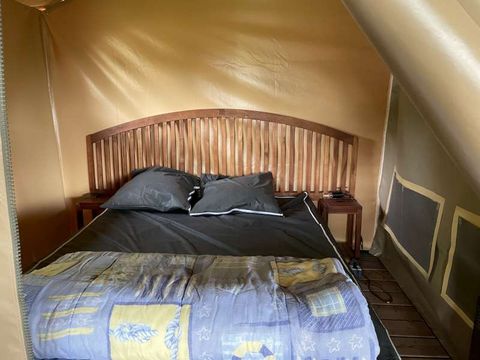 Tente en toile et en bois 4 personnes - Lac abane, sans sanitaire
