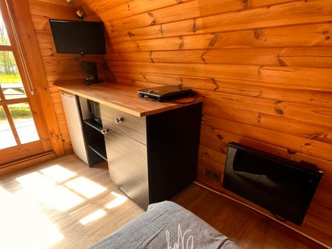 Hébergement 2 personnes - Pod - 1 chambre - Sans sanitaires - Terrasse non couverte 6m² - Vue sur la Loire