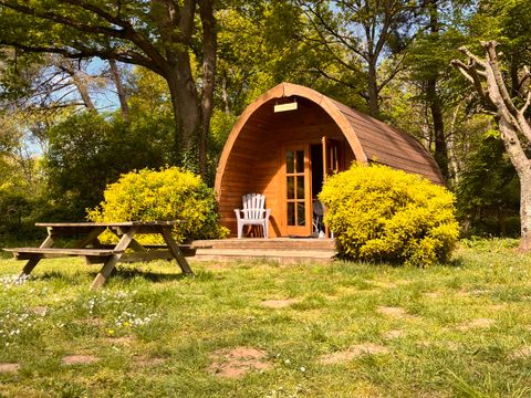 Hébergement 2 personnes - Pod - 1 chambre - Sans sanitaires - Terrasse non couverte 6m² - Vue sur la Loire