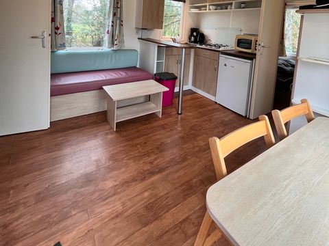 Mobilhome 4 personnes - Standard 25m² - 2 chambres - Terrasse - TV - Climatisation