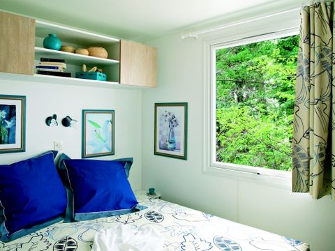 Mobilhome 5 personnes - Standard 29m² - 2 chambres - Terrasse 12m² - TV - Climatisation