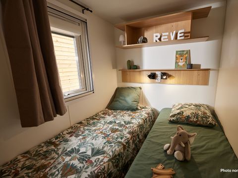 Mobilhome 6 personnes - NEW - Home Flower Premium 35 m² - 3 chambres - + terrasse semi-couverte 18m² - Lave-vaisselle - TV - Plancha