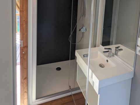 TENTE TOILE ET BOIS 6 personnes - LODGE GRAND CONFORT TIBYDI