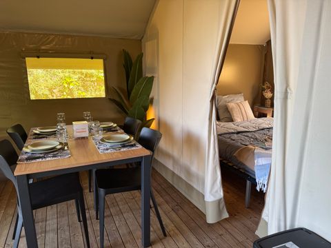 HÉBERGEMENT INSOLITE 5 personnes - Tente Lodge 2 Chambres Confort