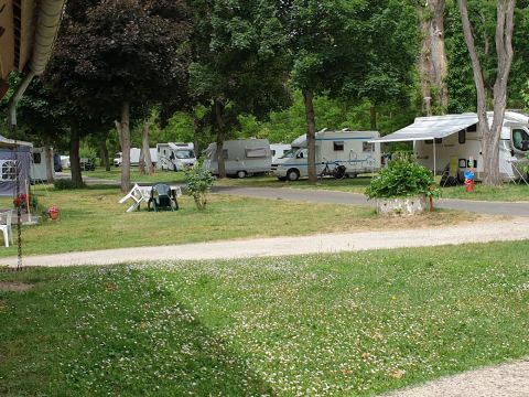 Camping L'isle Aux Moulins - Camping Loiret