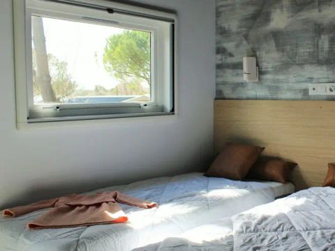 MOBILHOME 6 personnes - Sunêlia Luxe Suite 3 chambres/3 salles de bain 60m2 - TV - LV-  Linge fourni 6 pers.