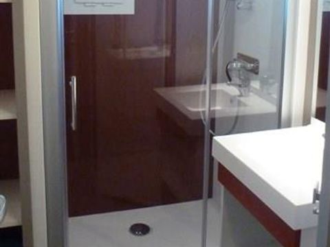 CHALET 4 personnes - Chalet JACUZZI privatif Perce Neige - 2 chambres -