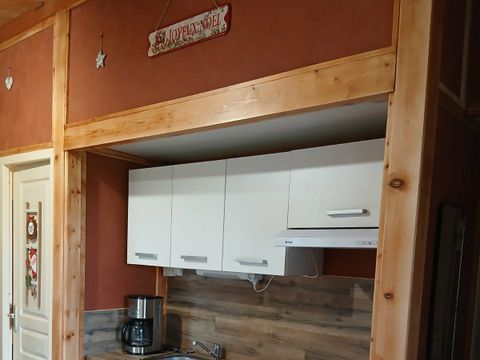 CHALET 4 personnes - JONQUILLE- 2 chambres - terrasse couverte -