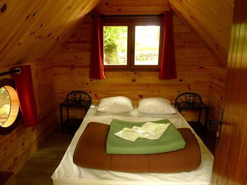 HÉBERGEMENT INSOLITE 4 personnes - Cabane Trek