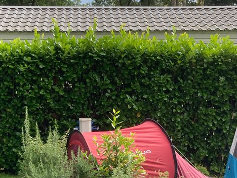 Emplacement - Emplacement Nature Camping tente, caravane, camping car - surface >100m² MAXI 4 PERS
