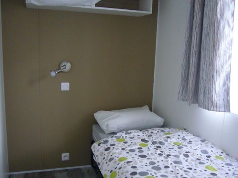 Mobilhome 8 personnes - KORRIGAN Mobil-home Confort 40m² - 4 chambres- 8pers max