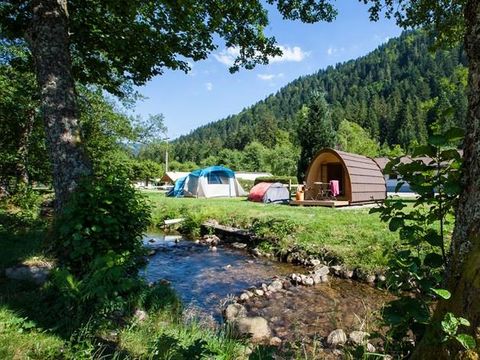 Insolite 2 personnes - Cabane ECO-POD 6m² + terrasse - sans sanitaires - 2015