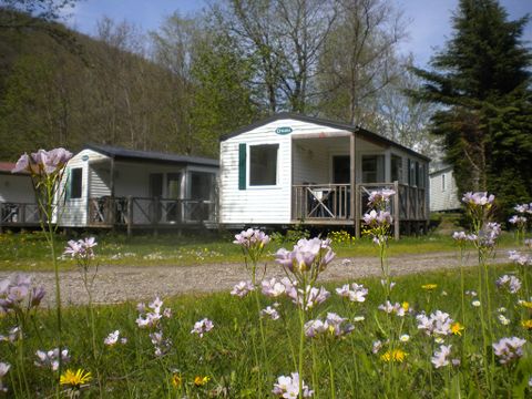 Mobilhome 4 personnes - Standard 20m² - 2 chambres - TV - Terrasse semi-couverte 8m²